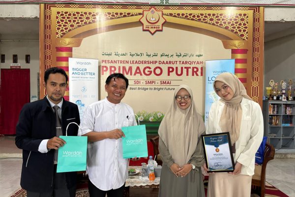 Wardah Cosmetics Hadir Ke Pesantren Leadership Daarut Tarqiyah Primago Depok Kampus Putri