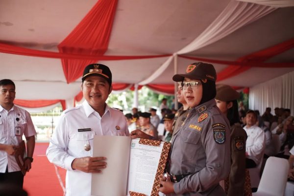 630 Anggota Satlinmas Depok Dikukuhkan, Diperkuat untuk Jaga Ketertiban dan Kesiapsiagaan Bencana