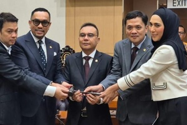 Ahmad Sahroni Kembali Jabat Wakil Ketua Komisi III DPR, Begini Alasan NasDem