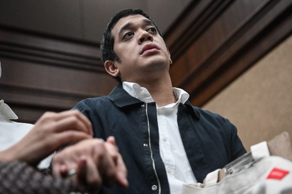 Luka Batin Anak Riza Chalid, Jadi Tersangka Usai Rumah Digeledah