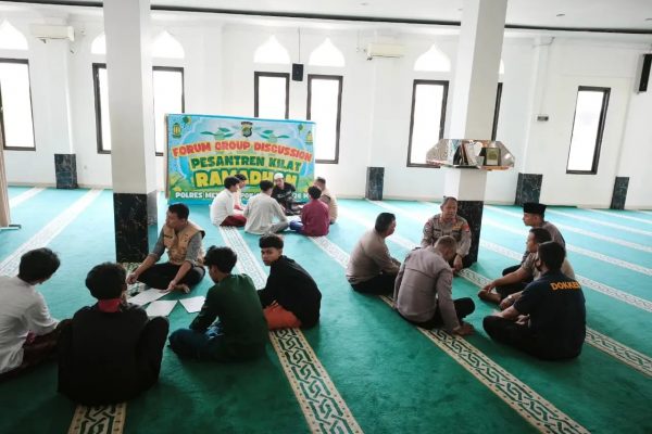 Warga dan Polisi Bersinergi, Remaja Calon Tawuran Dibina Lewat Kegiatan Keagamaan