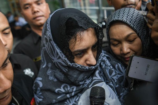 Dominasi Proyek Outsourcing, Keluarga Bupati Pekalongan Fadia Arafiq Kantongi Untung Rp 19 Miliar