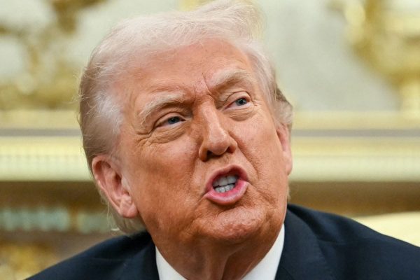 Eskalasi Perang Iran: Harga Bensin di AS Melejit, Donald Trump Terjepit “Musuh” Dalam Negeri