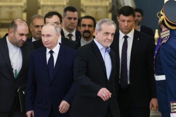 Presiden Iran Langsung Telepon Putin usai Negosiasi dengan AS Mandek