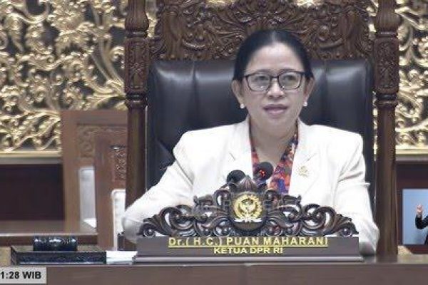 ‎Puan Ketok Palu, RUU PPRT Sah Jadi Undang-Undang” ‎