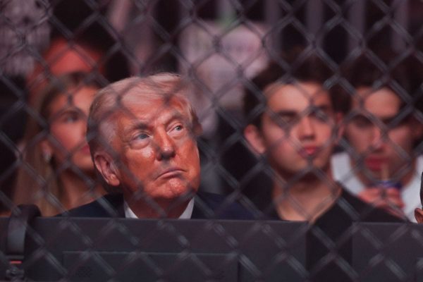 Dilema Trump: Ingin Akhiri Perang Iran, Tapi Teheran Menolak Takluk