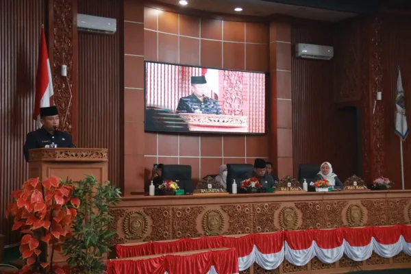 Supian Suri Usulkan 3 Raperda Baru: Targetkan PAD Depok Tembus Rp3 Triliun!