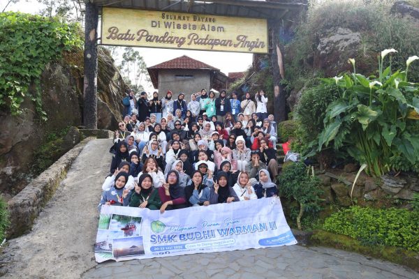 SMK BUDHI Warman 2 Gelar Kegiatan Goes To Yogyakarta Tahun 2026 Bersama Dirgantara AIA Tour Travel