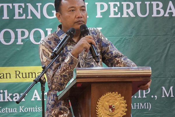 Puspoll Indonesia: Kasus Korupsi BGN Jadi Momentum Perkuat Tata Kelola Program Makan Bergizi Gratis