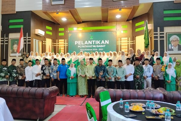 Fatayat NU Babat Resmi Dilantik, Umi Nur Faridah Tekankan Marwah, Amanah, dan Kerja Tuntas