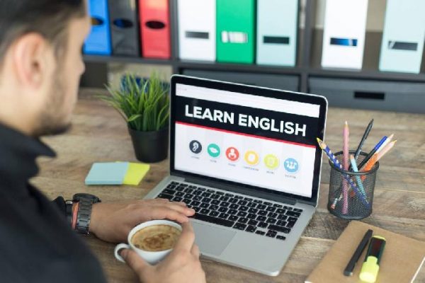 Pentingnya Belajar Bahasa Inggris di Era Digital